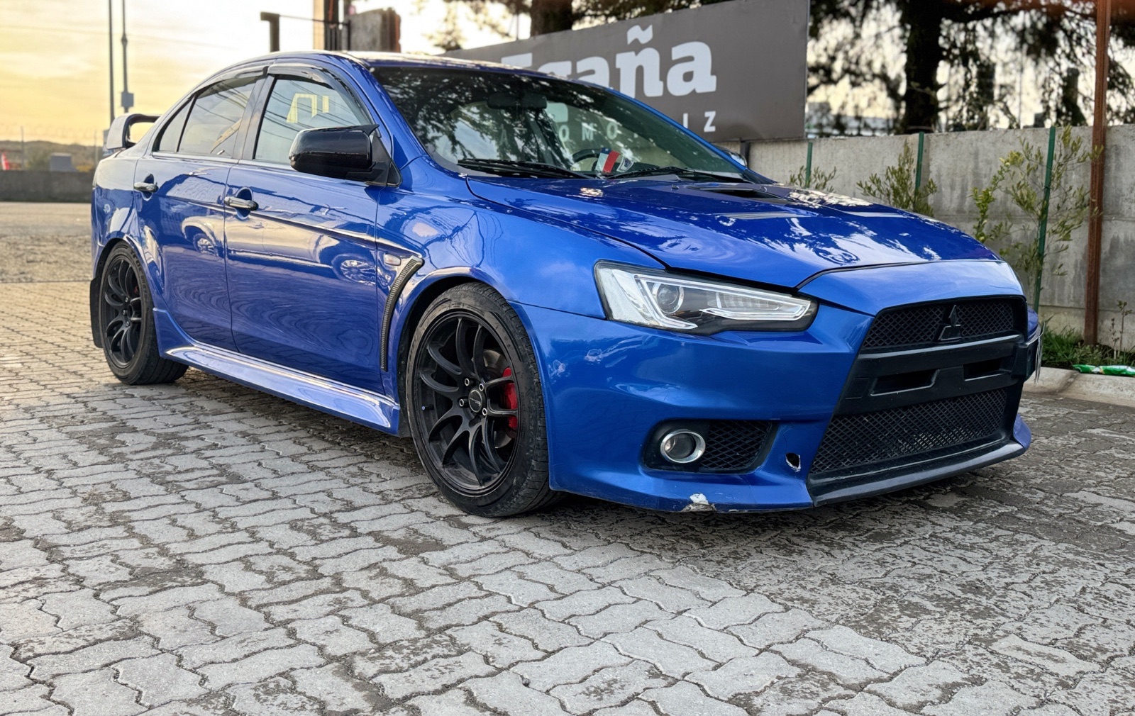 Mitsubishi Lancer — foto 5 de 13