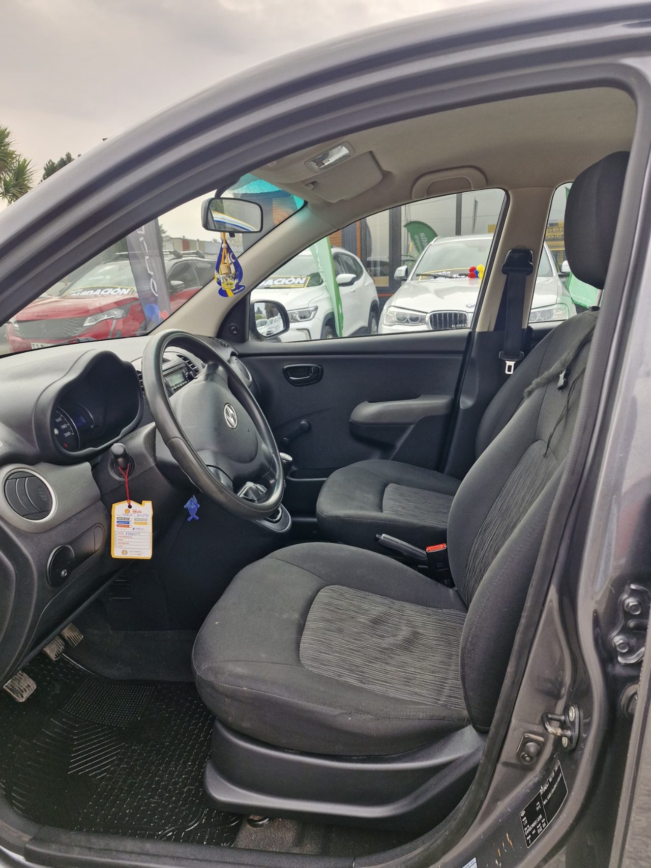 Hyundai I10 — foto 8 de 10