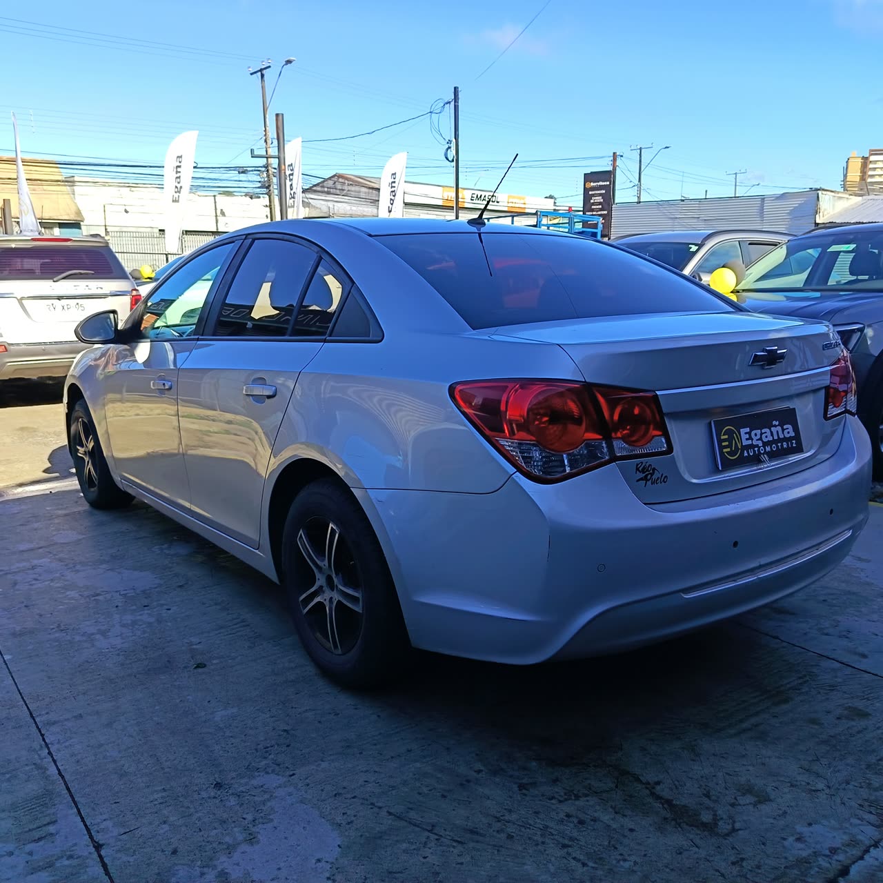 Chevrolet Cruze — foto 11 de 12