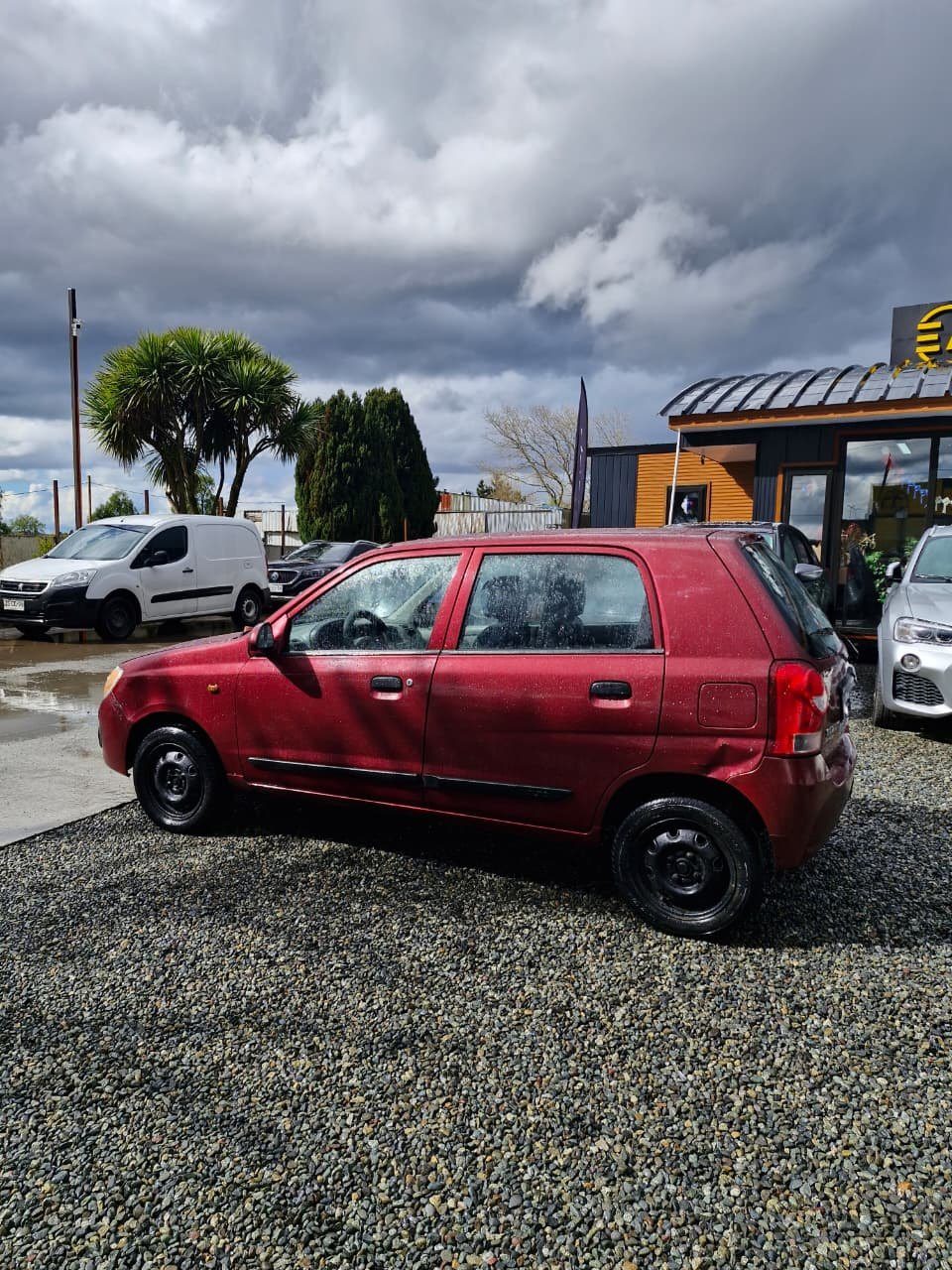 Suzuki Alto — foto 5 de 12