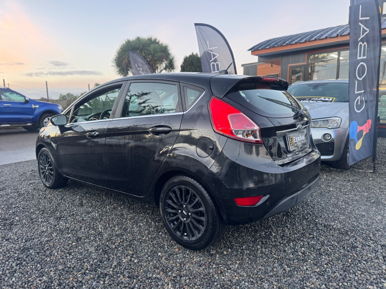 Ford Fiesta Titanium — foto 6 de 13