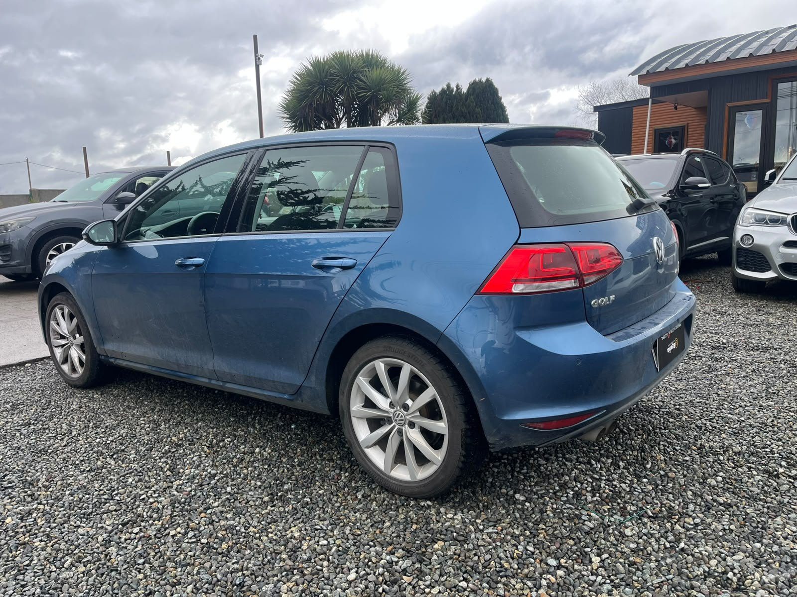 Volkswagen Golf — foto 3 de 12
