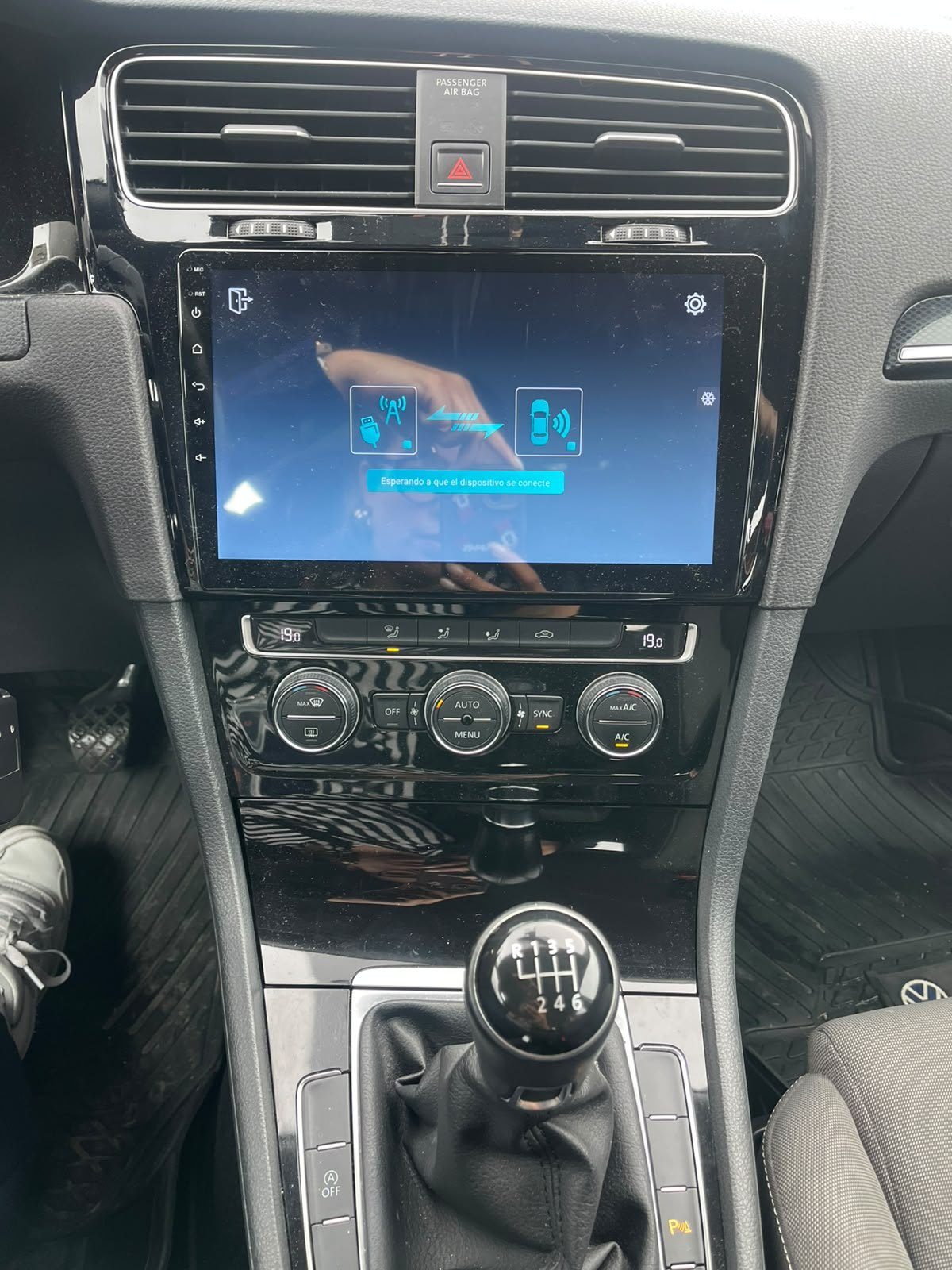 Volkswagen Golf — foto 6 de 12
