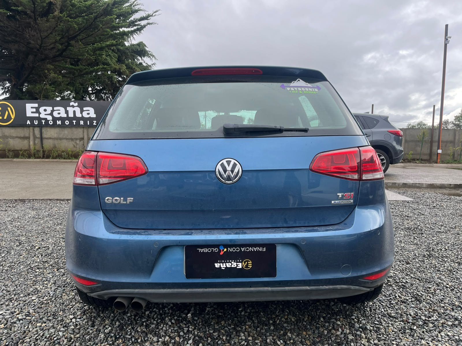 Volkswagen Golf — foto 10 de 12