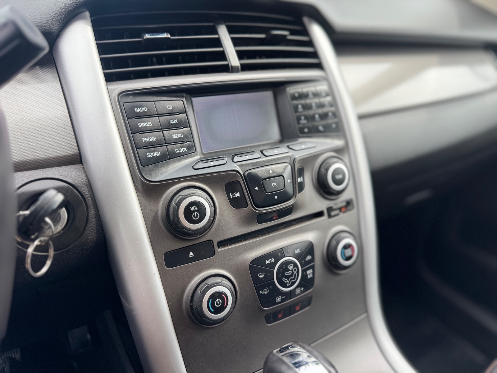 Ford Edge — foto 11 de 13