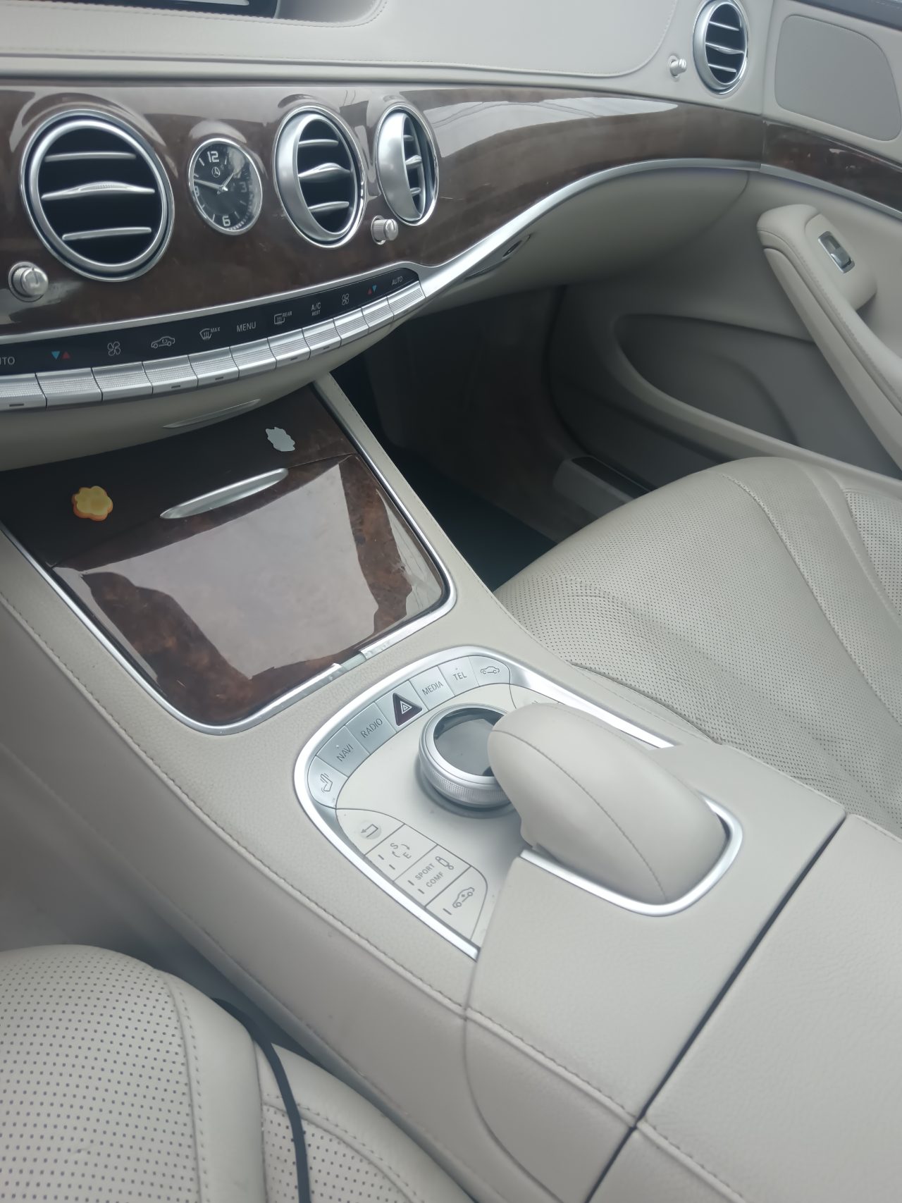 Mercedes-Benz S350 Bluetec — foto 14 de 15
