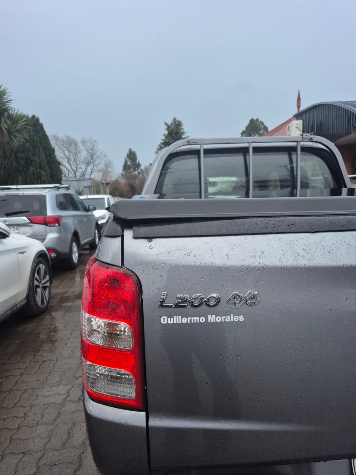 Mitsubishi L200 New Katana Crt — foto 7 de 12