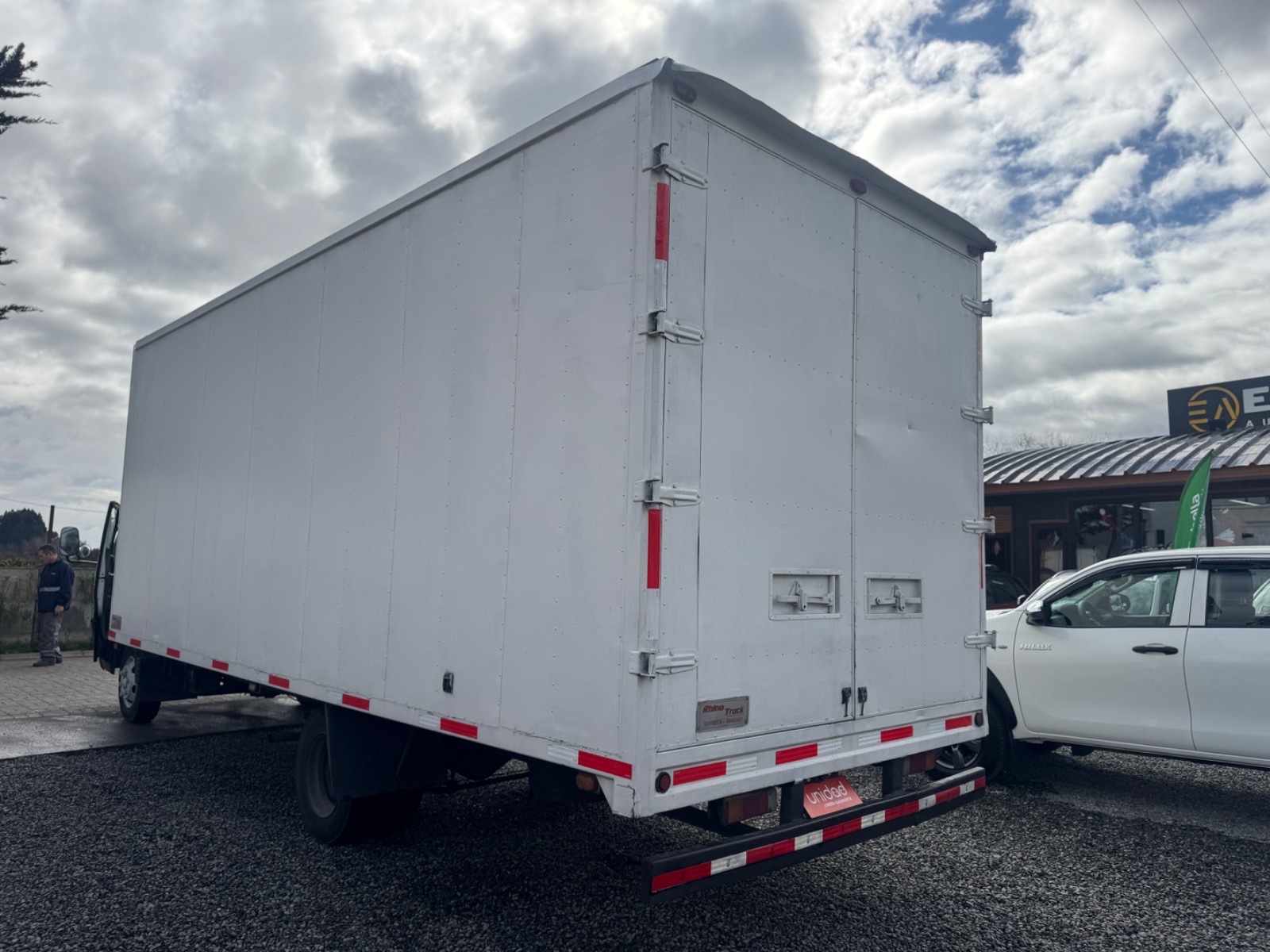 Mitsubishi Fuso Fuso Canter — foto 6 de 11