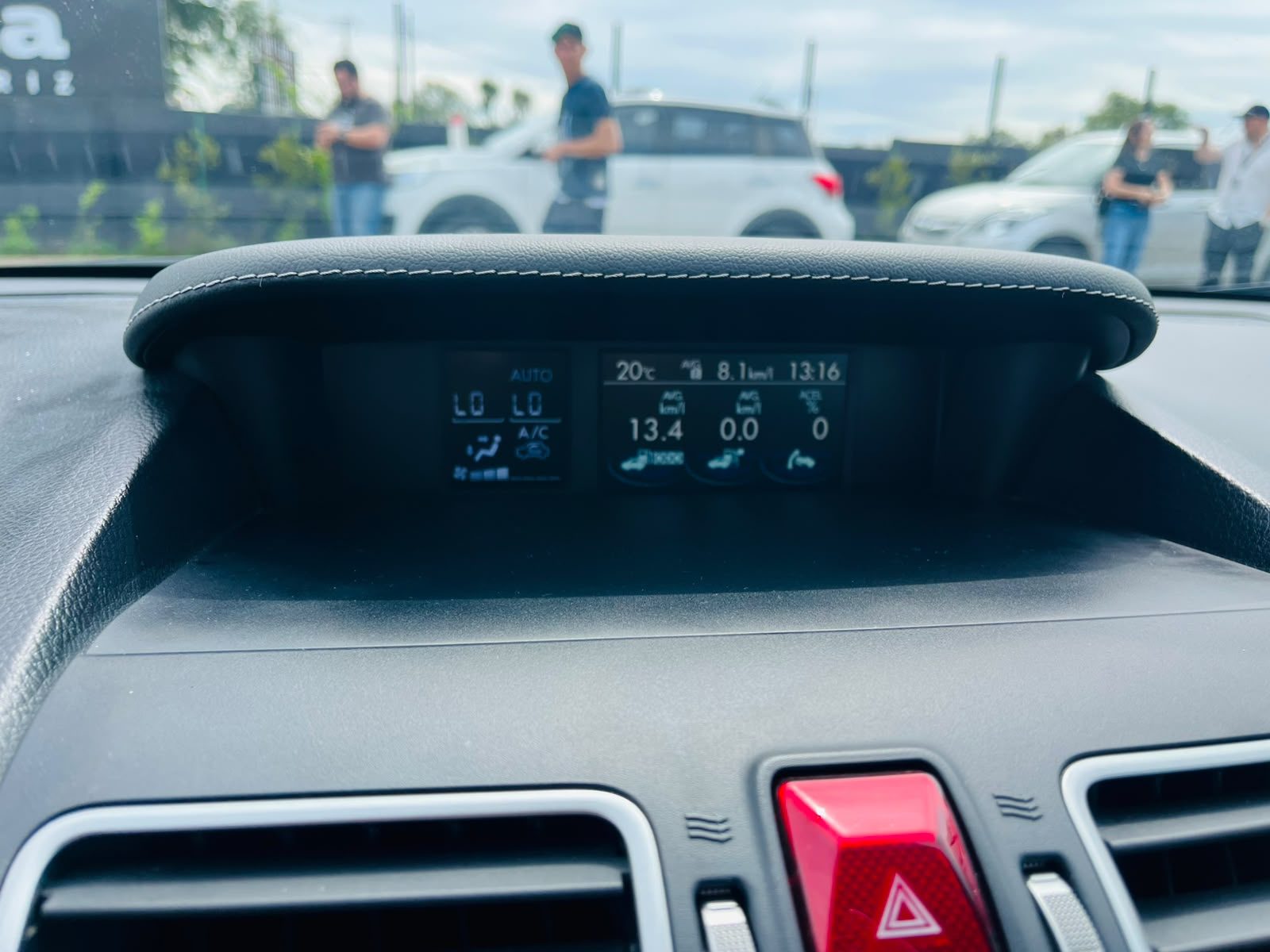 Subaru Forester — foto 10 de 15