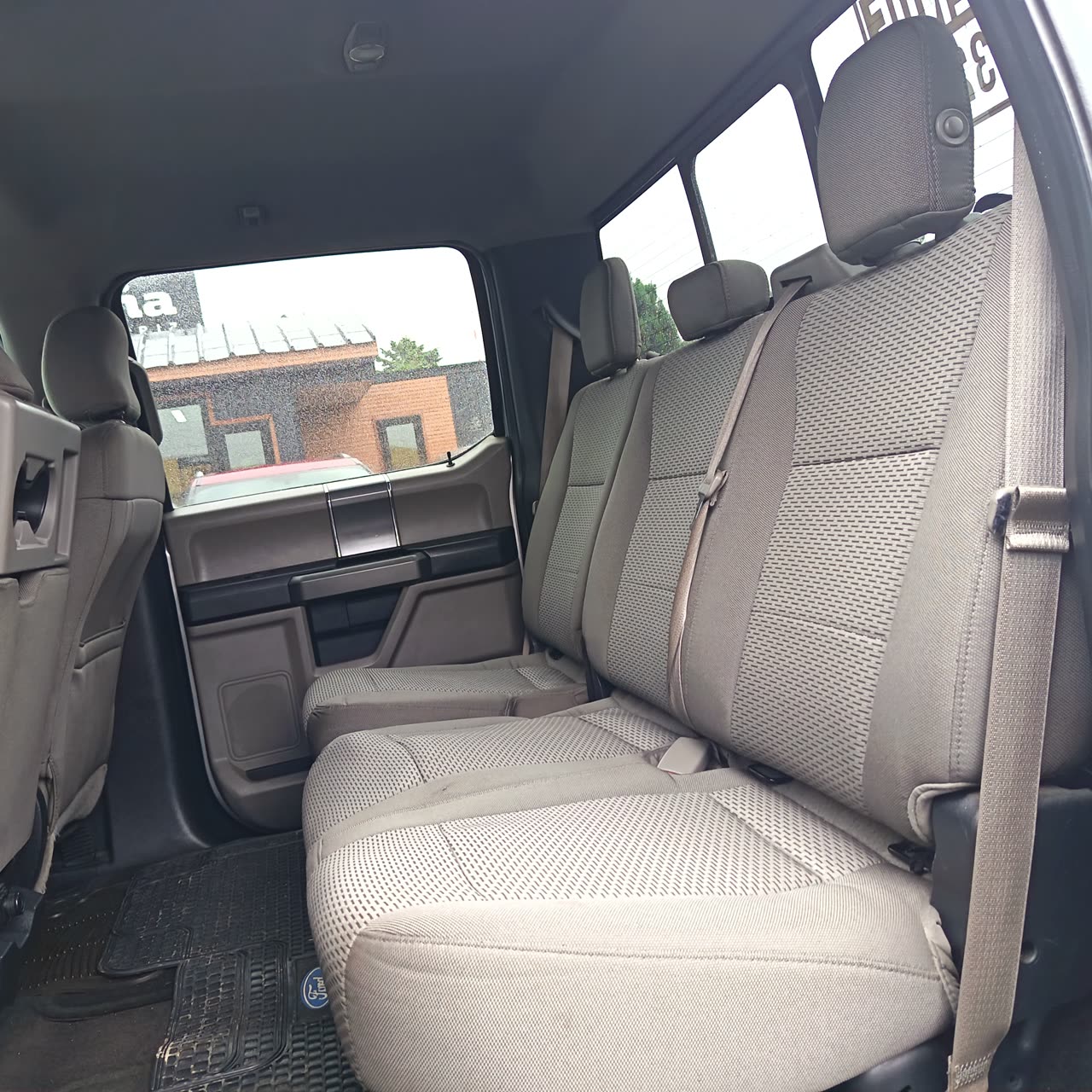 Ford F150 — foto 11 de 15