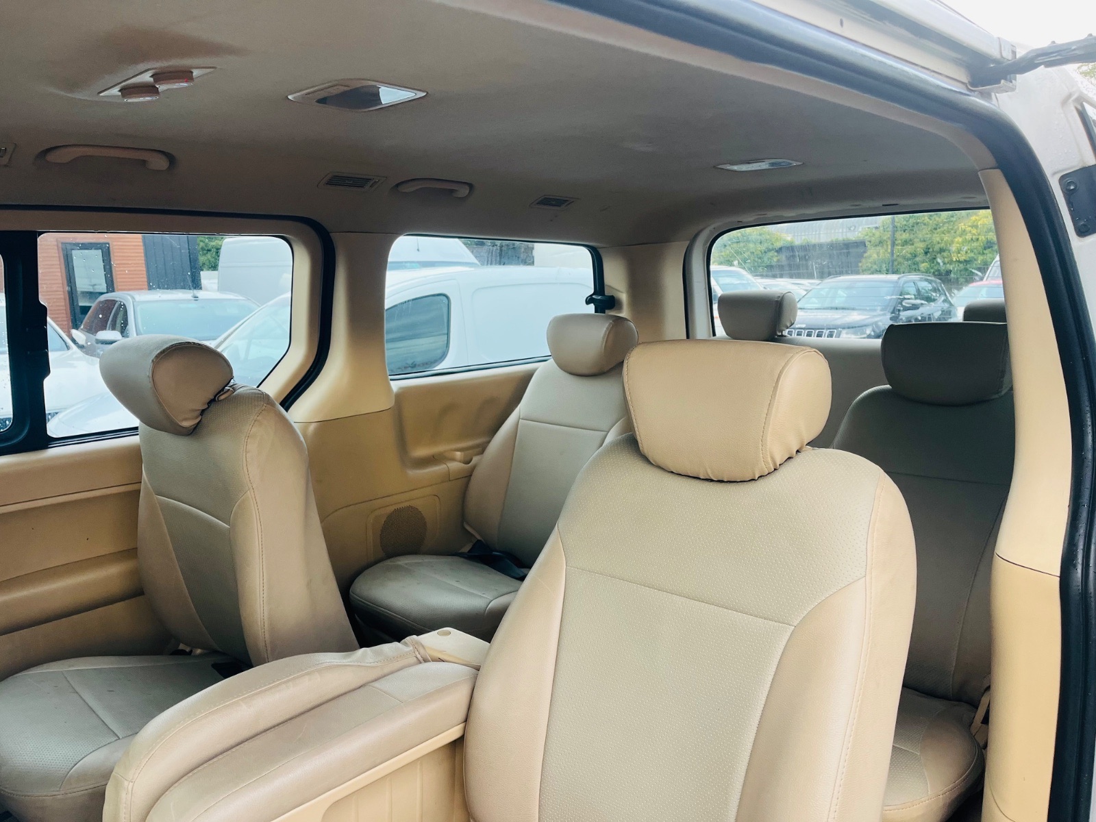 Hyundai H-1 — foto 8 de 15