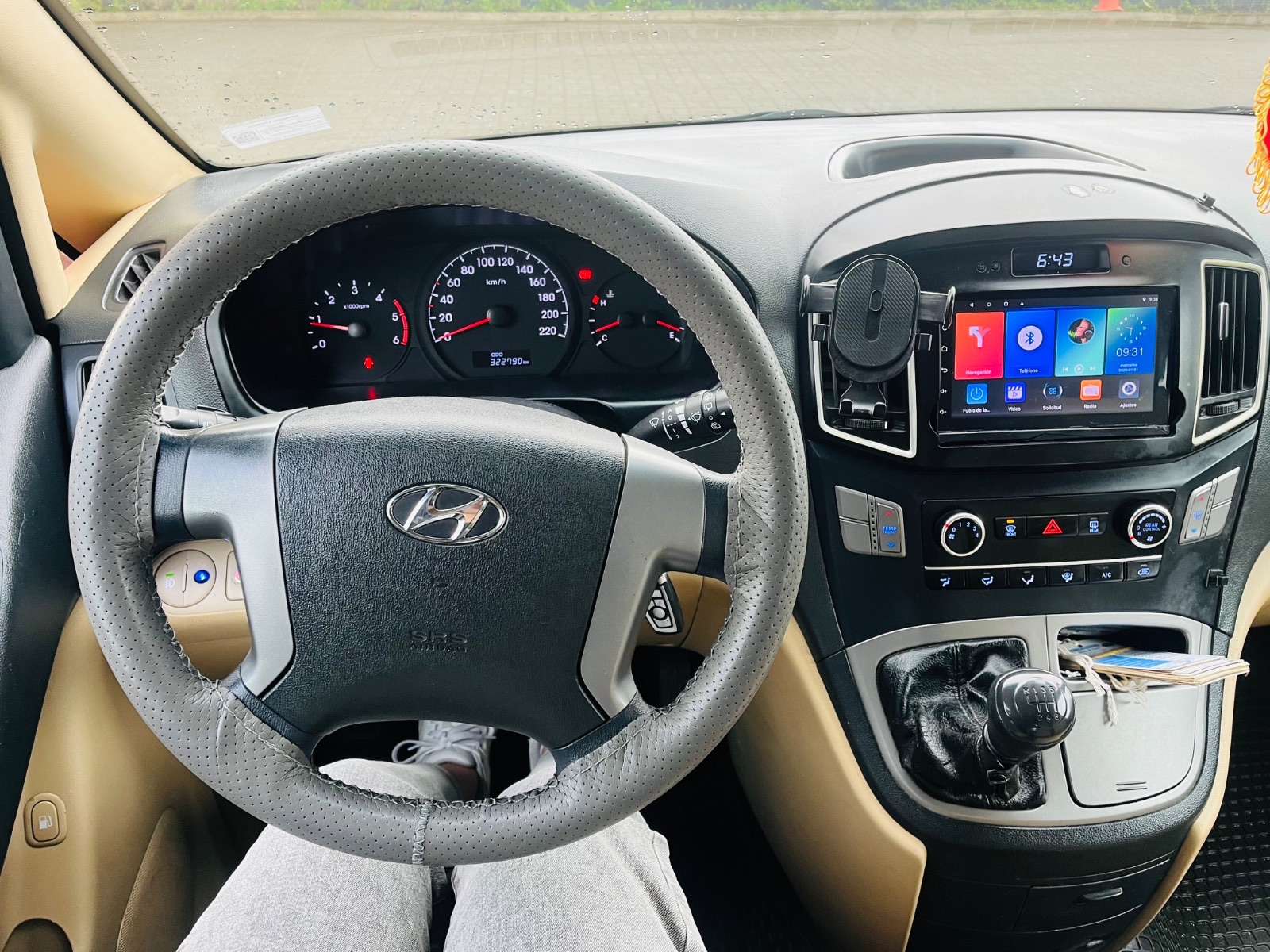 Hyundai H-1 — foto 12 de 15