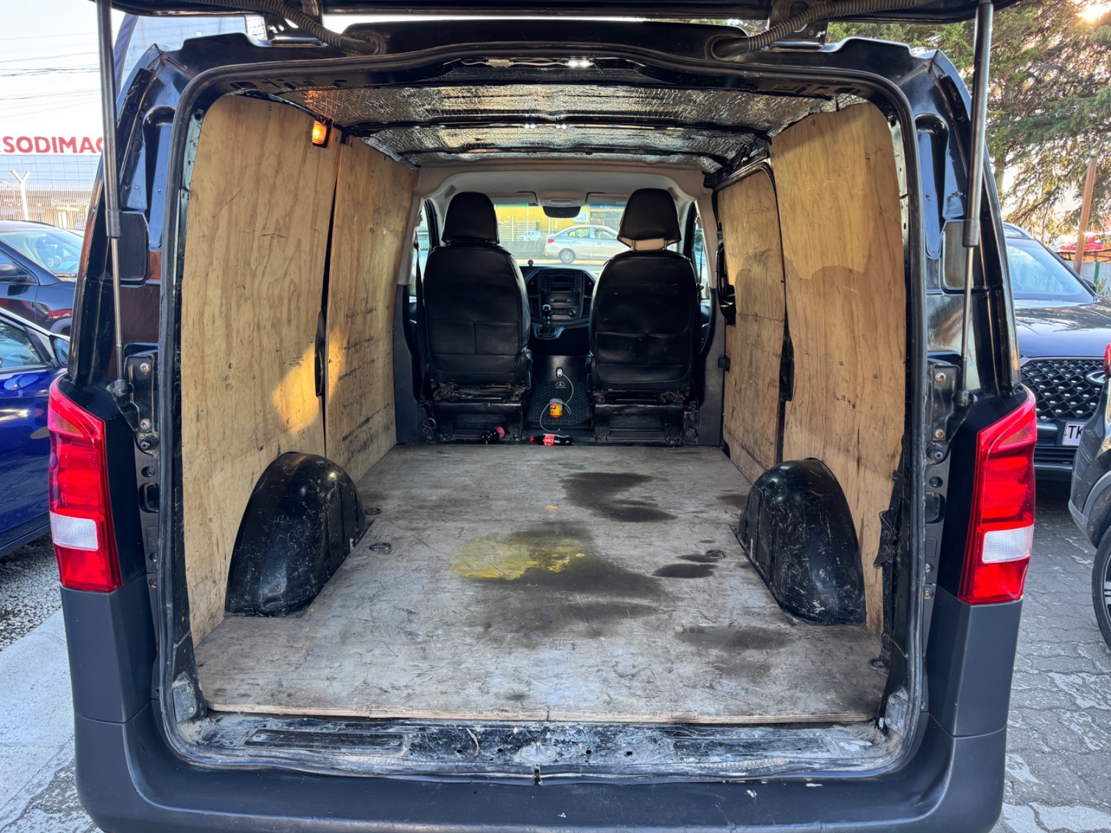 Mercedes-Benz Vito — foto 12 de 12