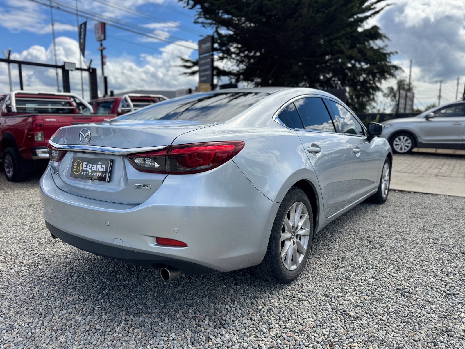 Mazda Mazda6 — foto 4 de 12