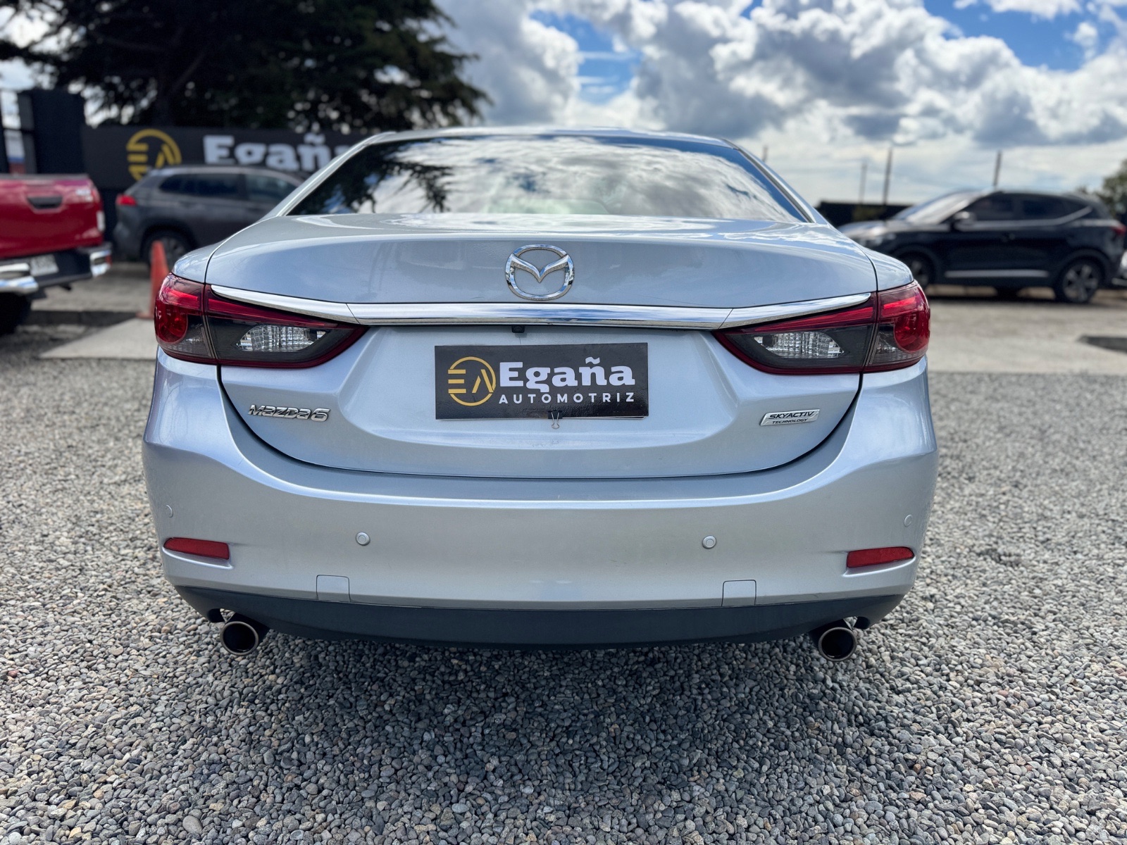 Mazda Mazda6 — foto 5 de 12