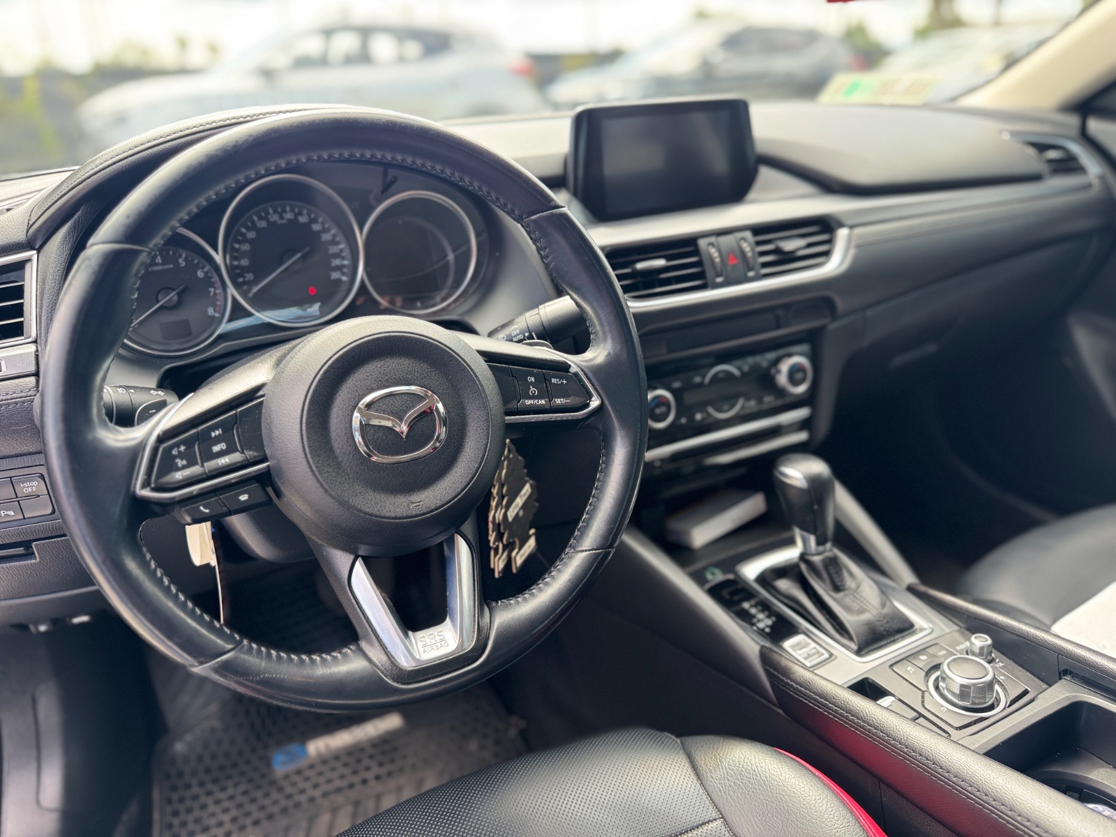 Mazda Mazda6 — foto 9 de 12