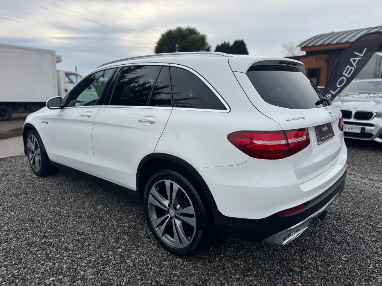 Mercedes-Benz Glc250 — foto 5 de 15