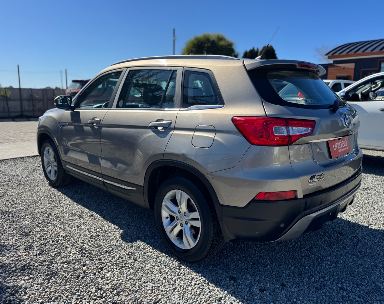 Changan Cs75 — foto 6 de 14