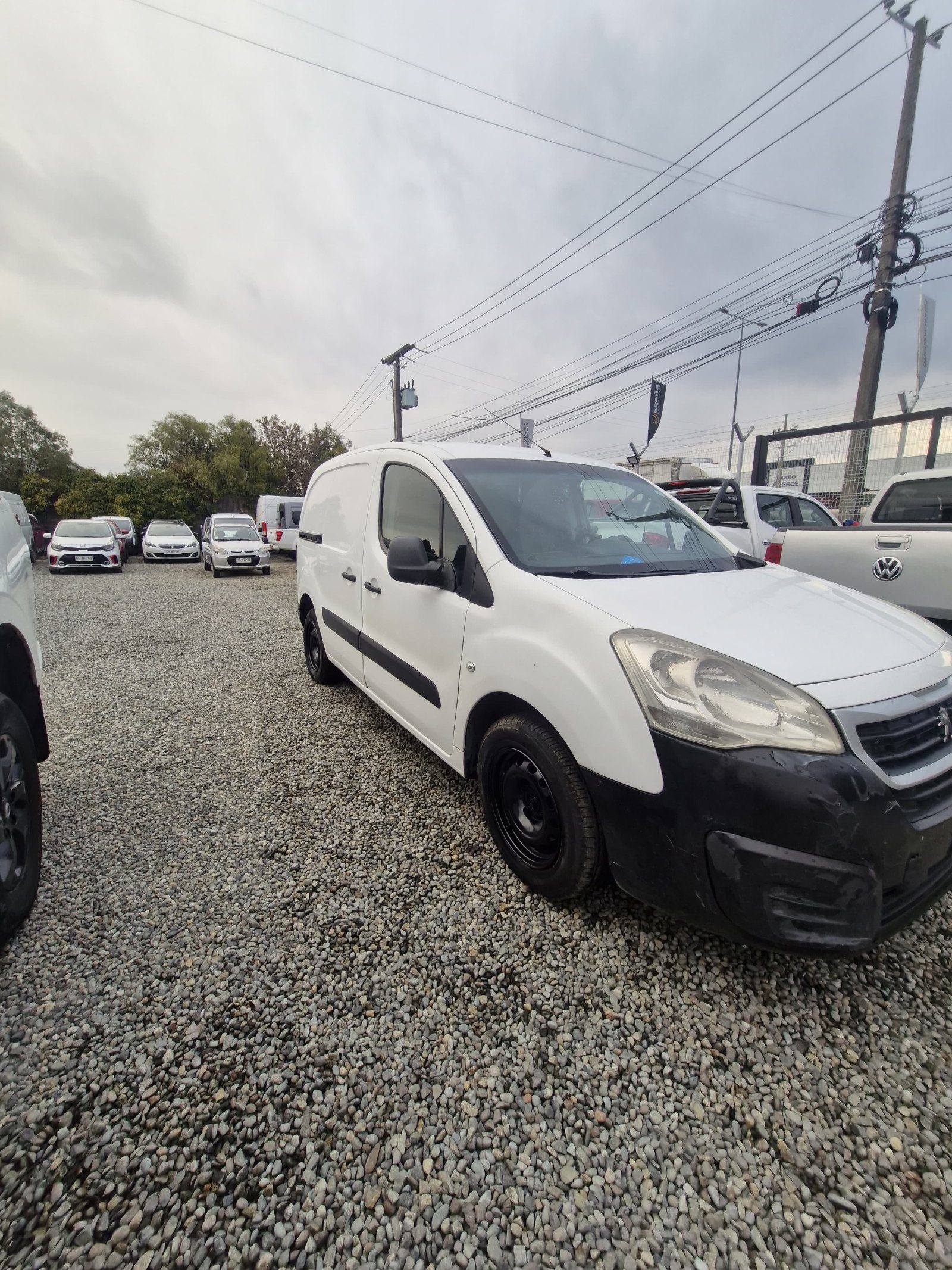 Peugeot Partner — foto 5 de 13