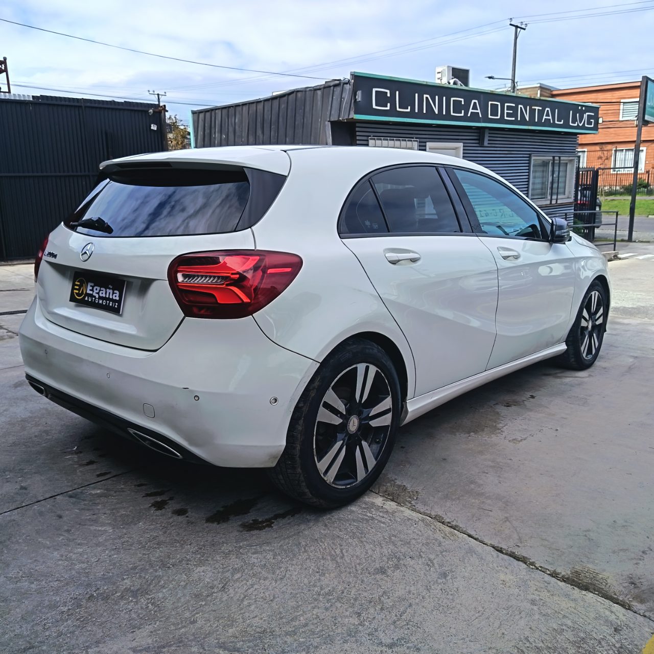Mercedes-Benz A200 — foto 4 de 15