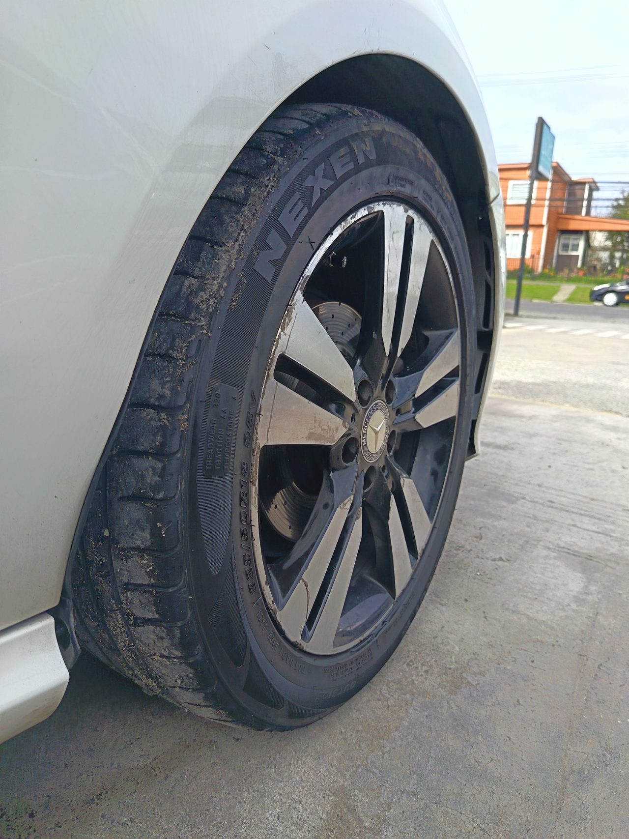 Mercedes-Benz A200 — foto 8 de 15