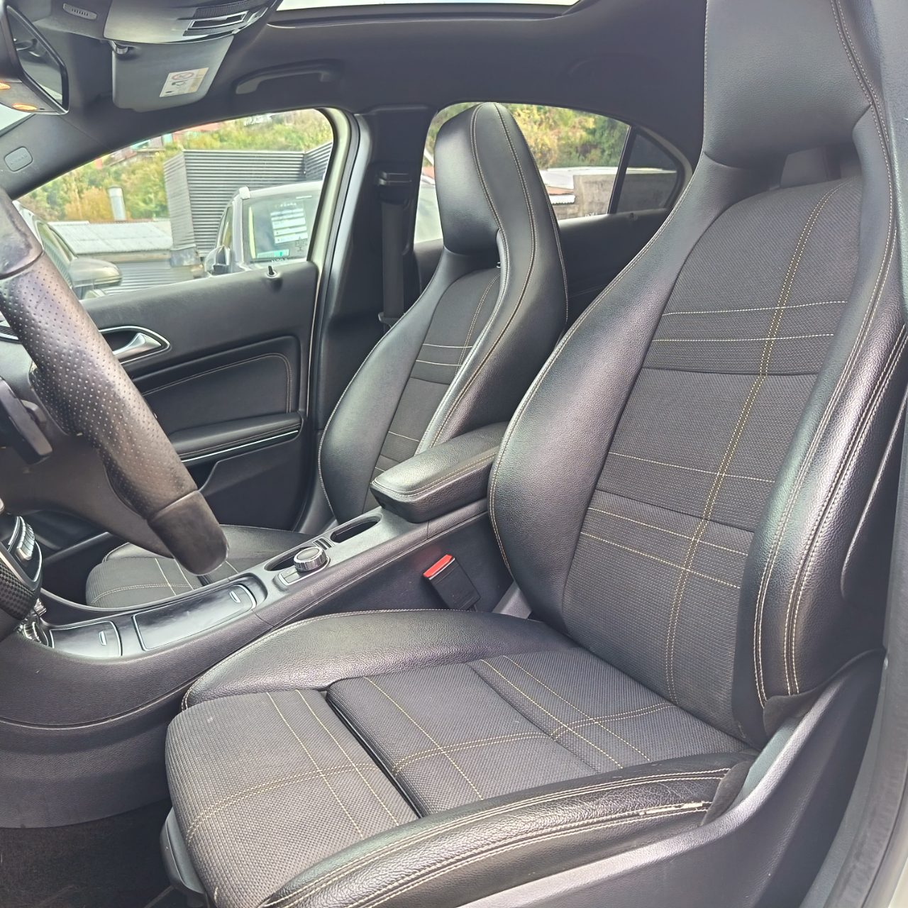Mercedes-Benz A200 — foto 13 de 15