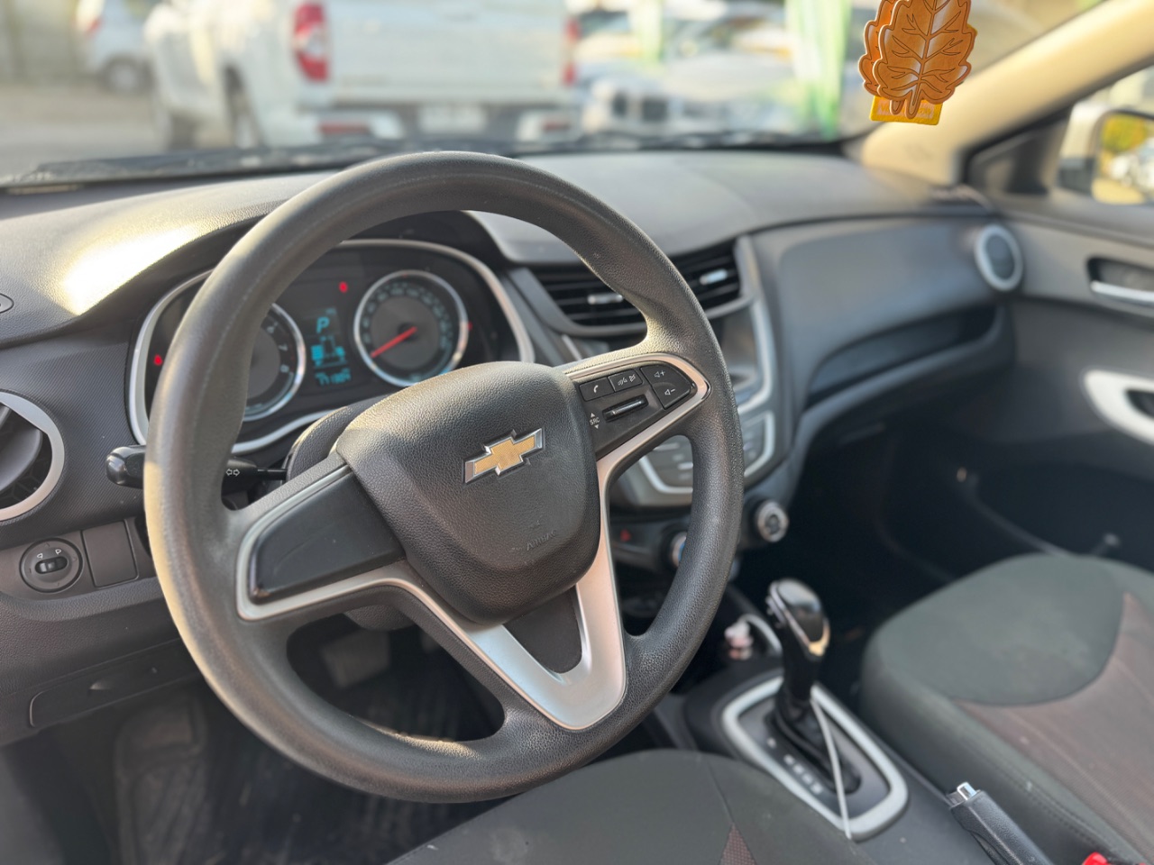 Chevrolet Sail — foto 7 de 14