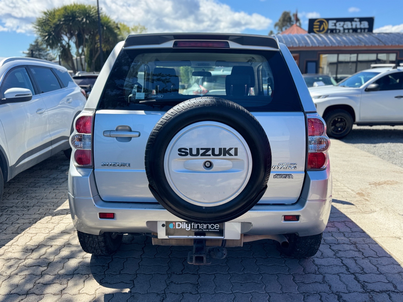 Suzuki Grand Vitara — foto 5 de 13