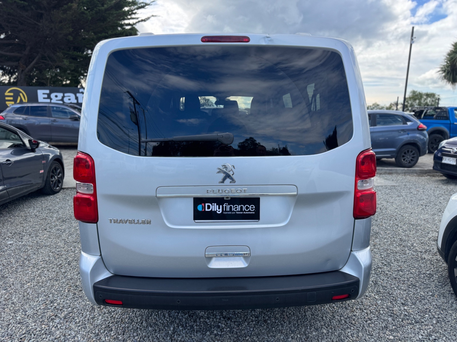 Peugeot Traveller — foto 5 de 14