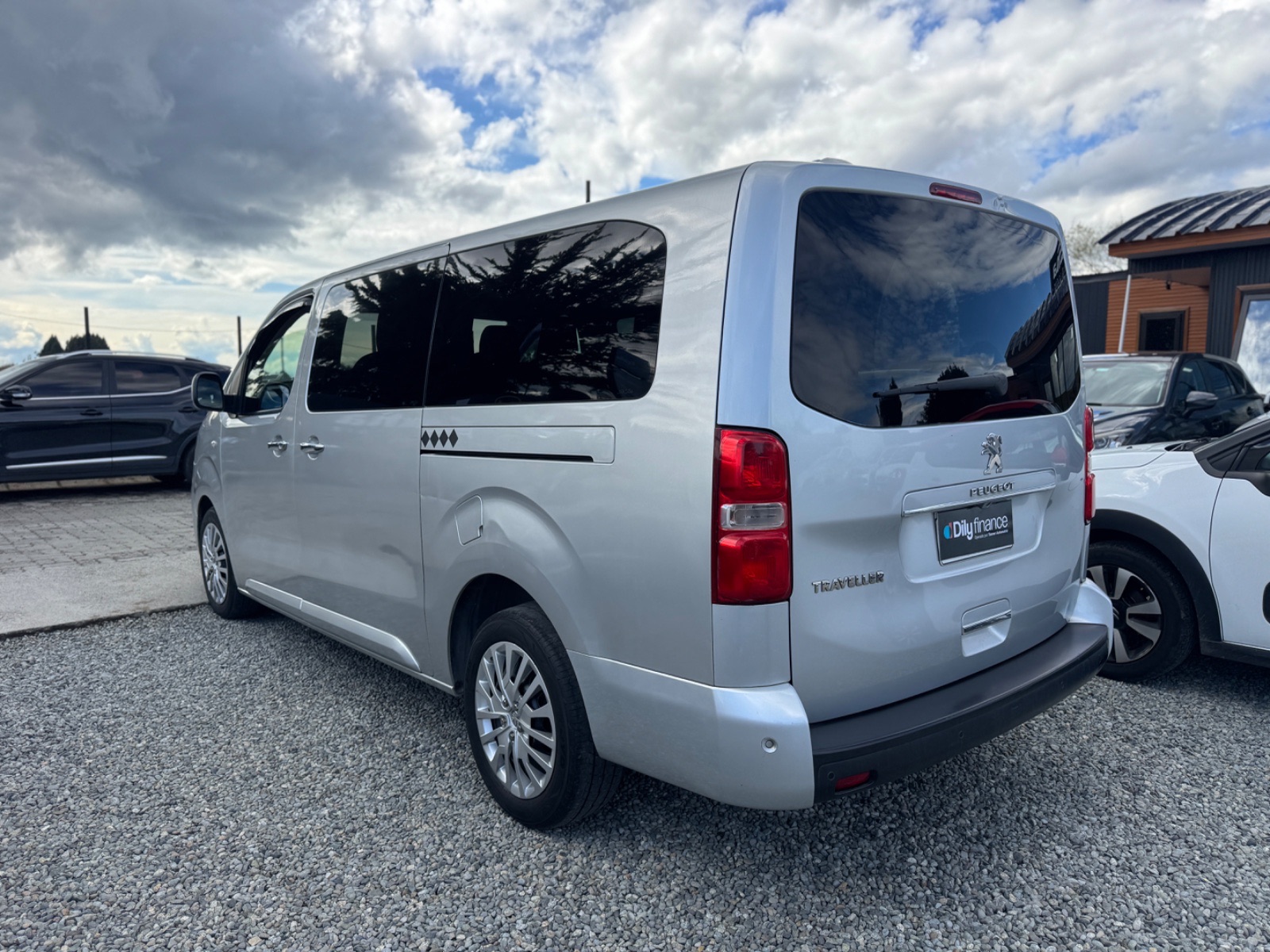 Peugeot Traveller — foto 6 de 14