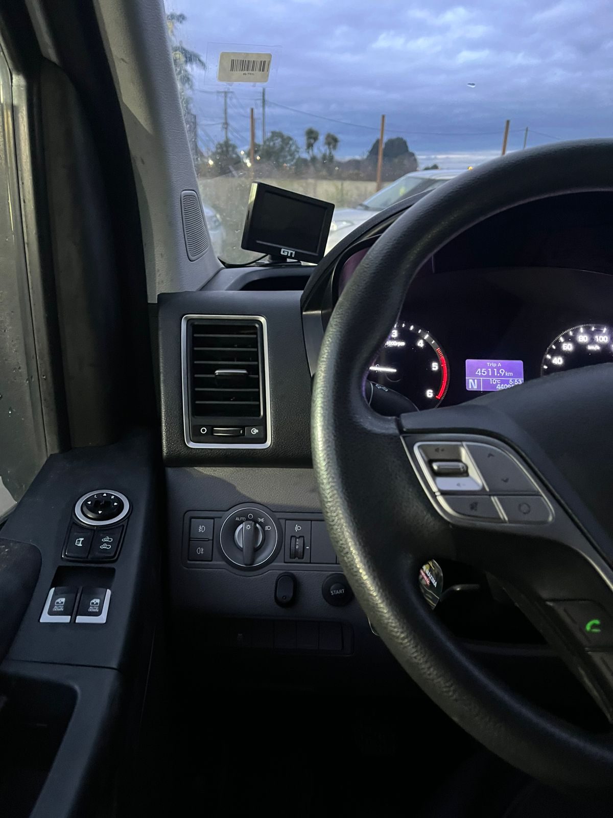Hyundai H350 — foto 10 de 14