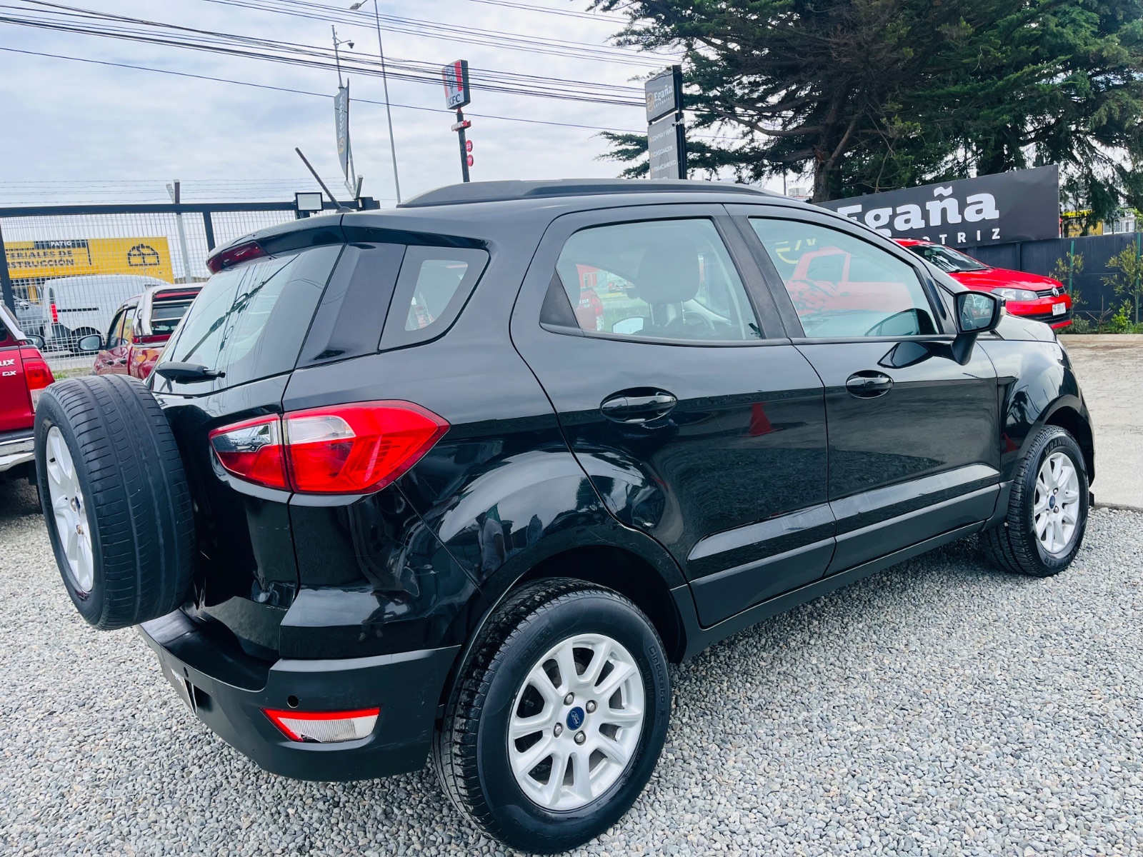 Ford Ecosport — foto 6 de 15