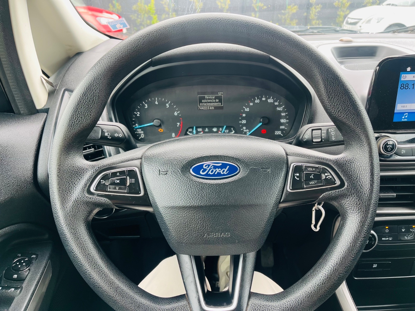 Ford Ecosport — foto 10 de 15