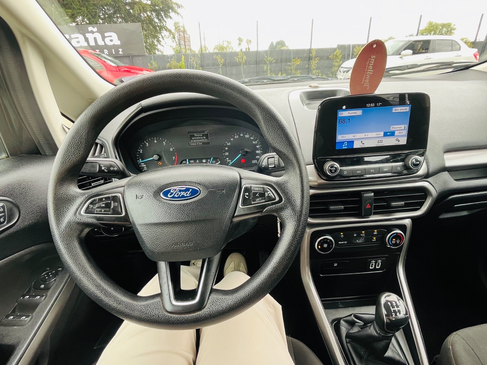 Ford Ecosport — foto 12 de 15