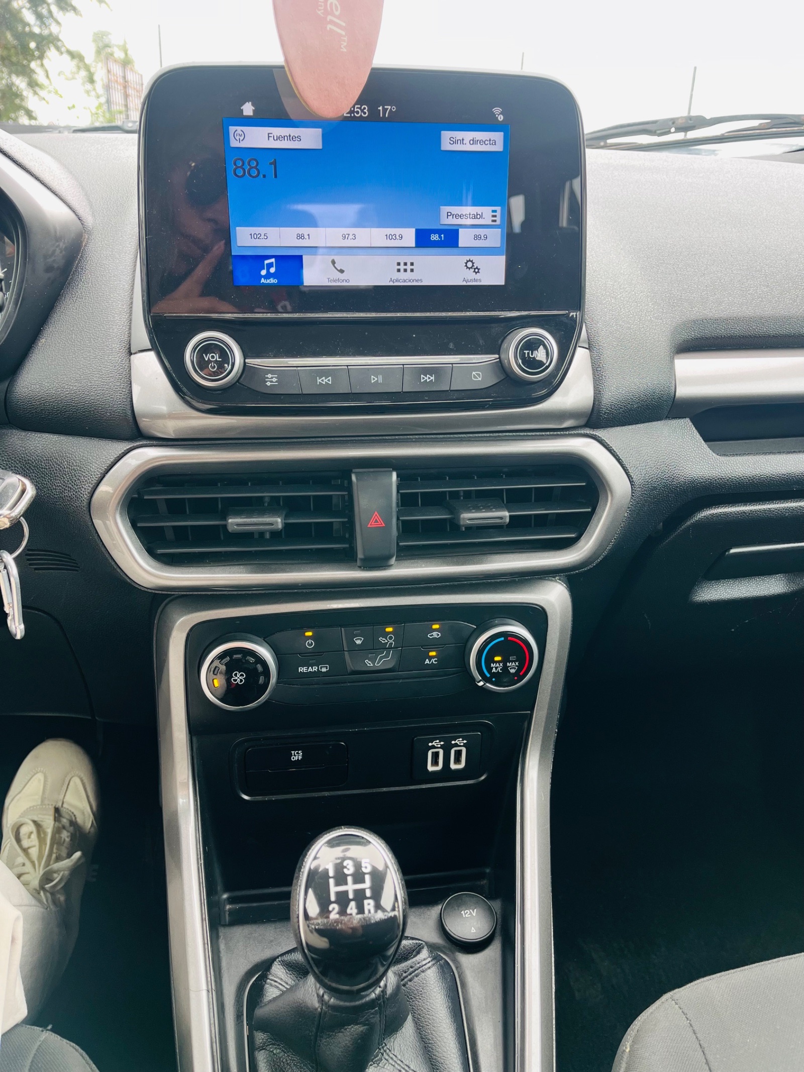 Ford Ecosport — foto 14 de 15