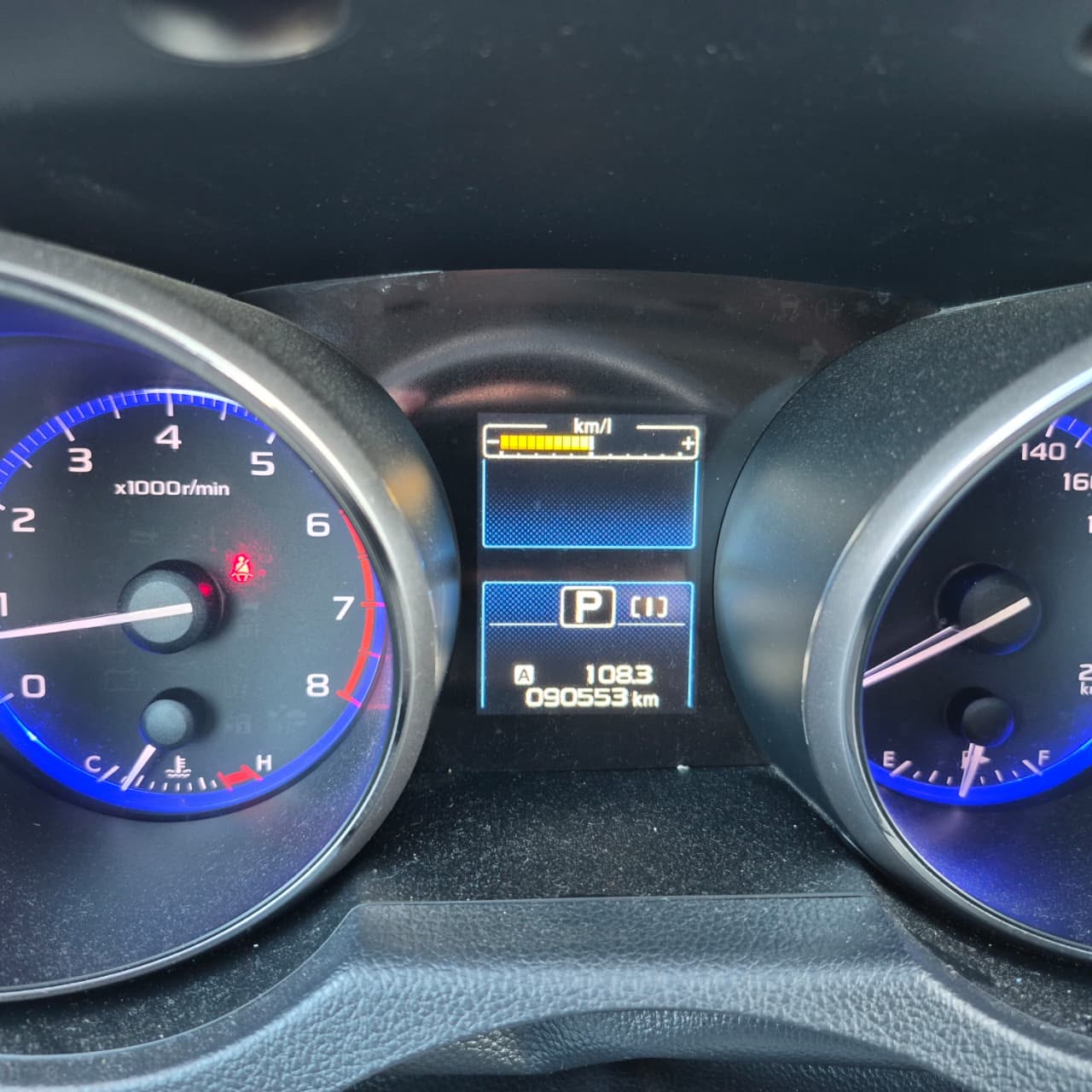 Subaru Outback — foto 15 de 15