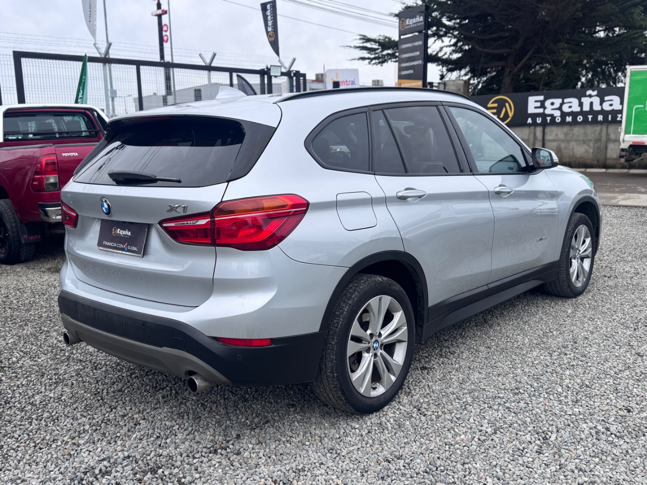 BMW X1 — foto 4 de 14