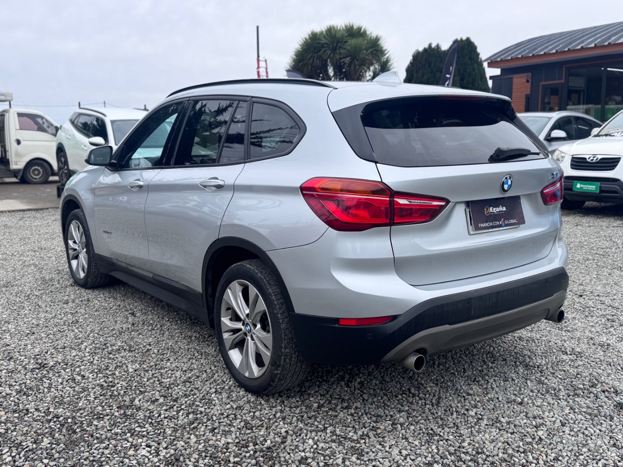 BMW X1 — foto 6 de 14