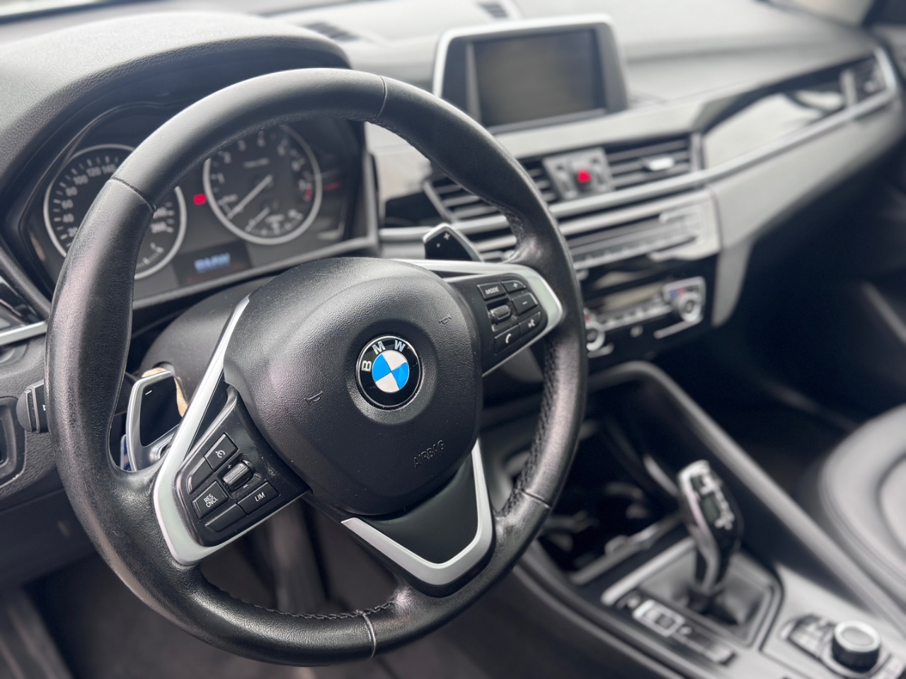 BMW X1 — foto 7 de 14