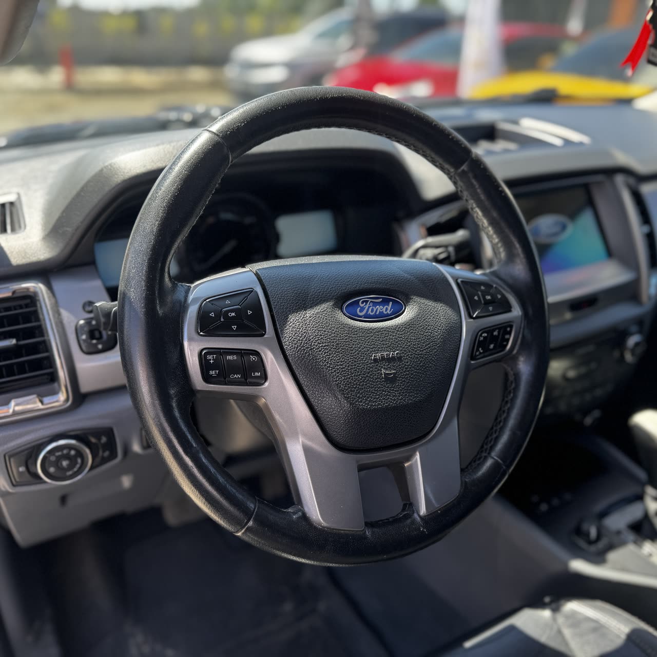 Ford Ranger Xlt — foto 9 de 13