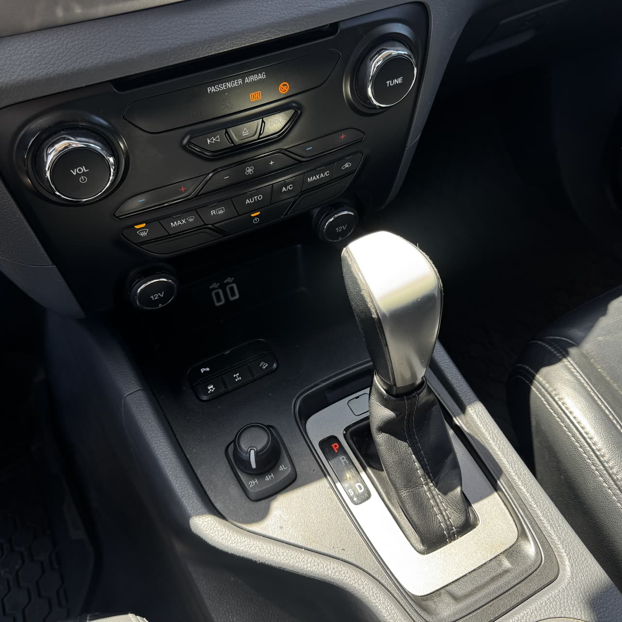 Ford Ranger Xlt — foto 13 de 13