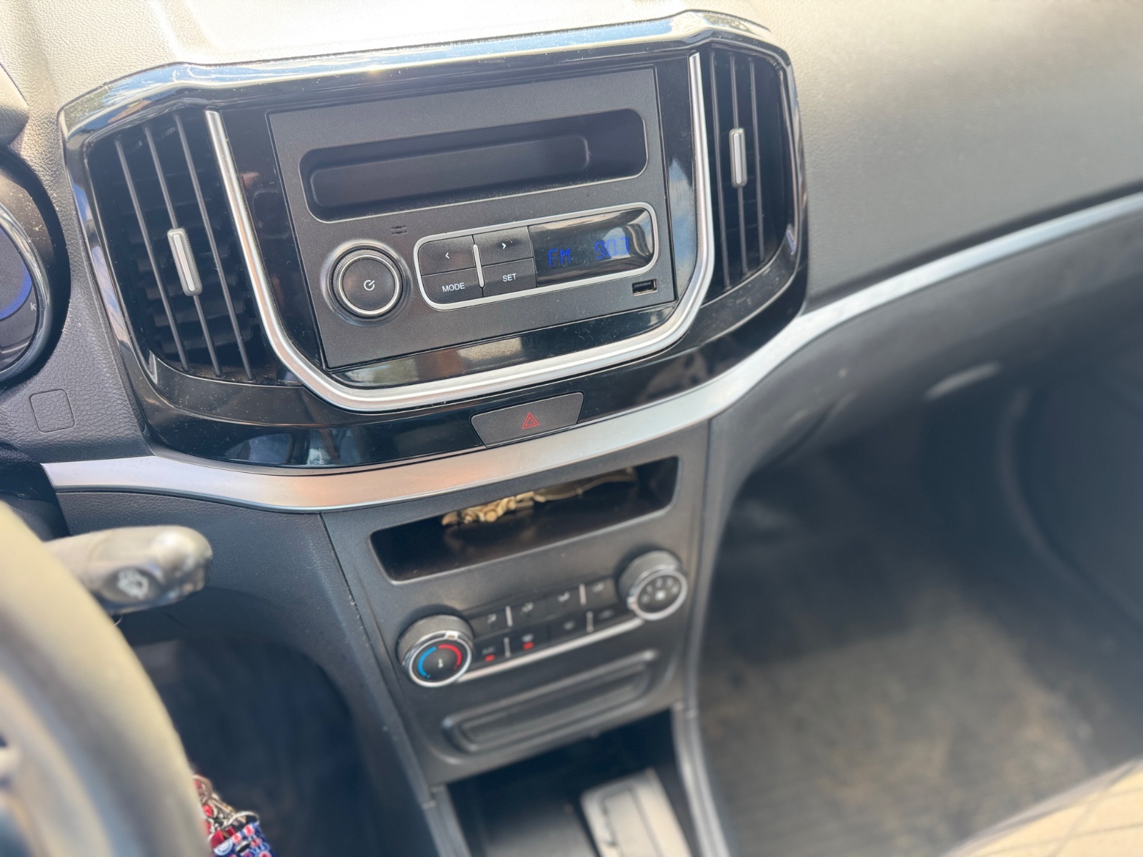 Chery Arrizo 3 — foto 11 de 12