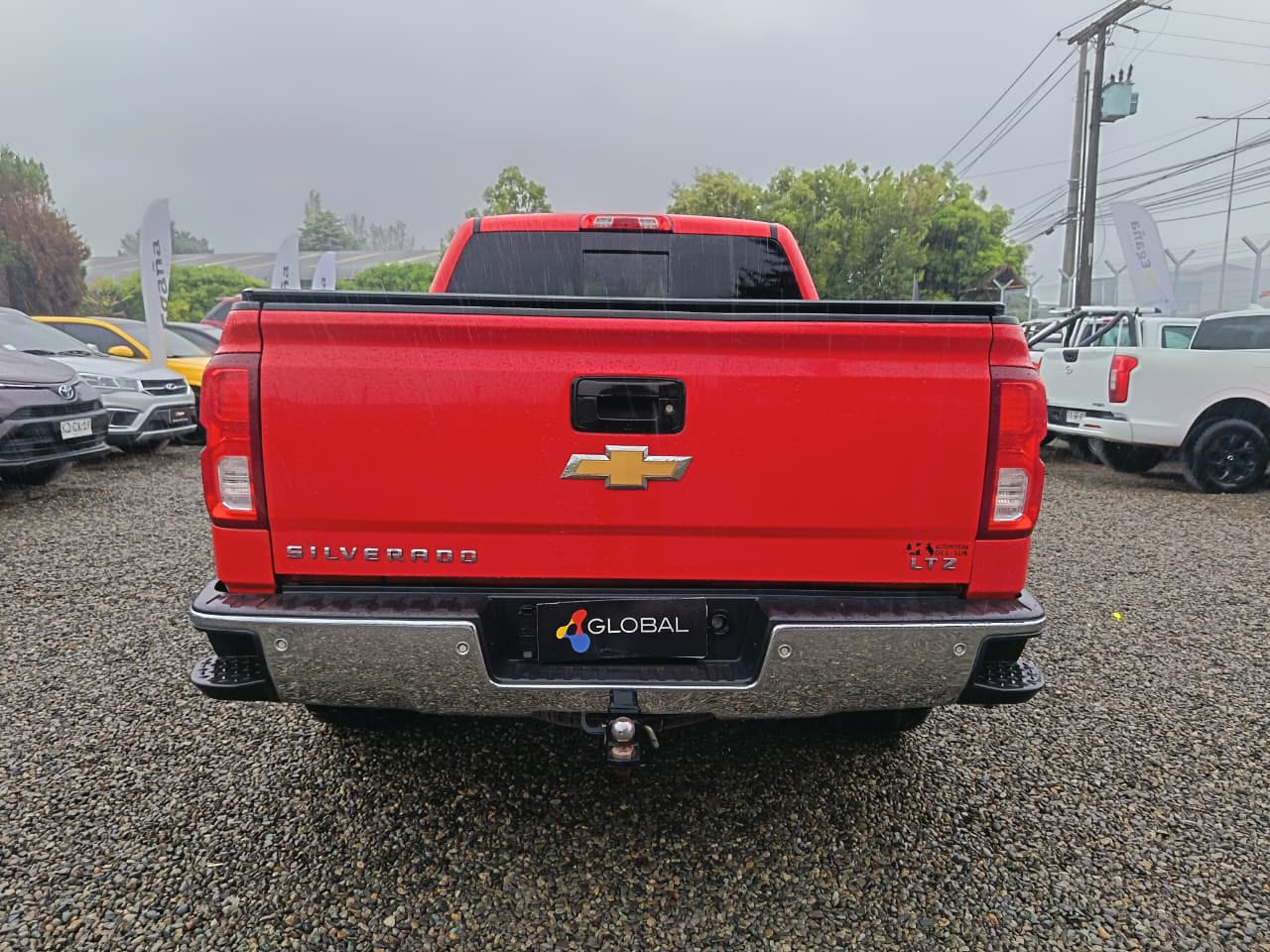 Chevrolet Silverado — foto 4 de 13