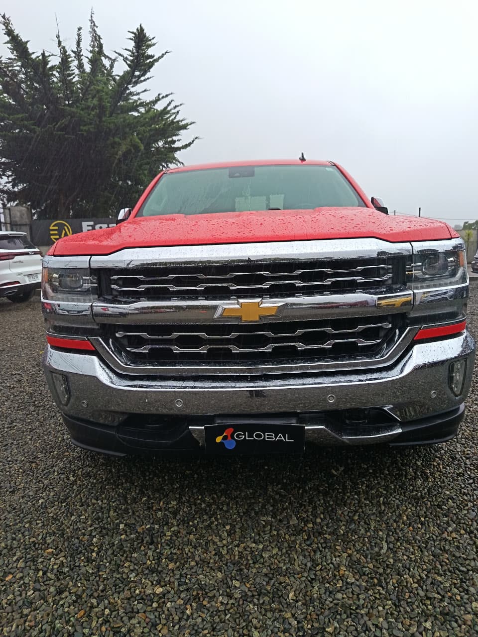 Chevrolet Silverado — foto 5 de 13