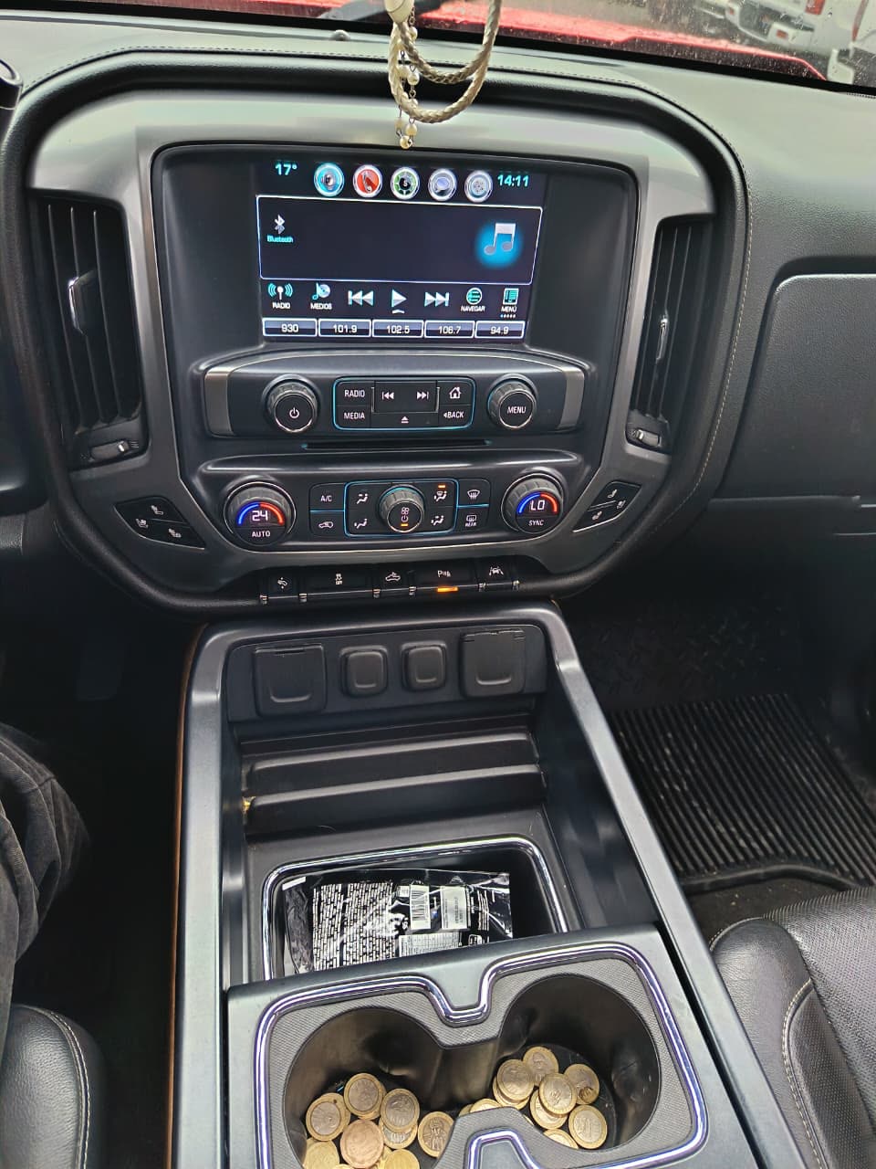 Chevrolet Silverado — foto 6 de 13