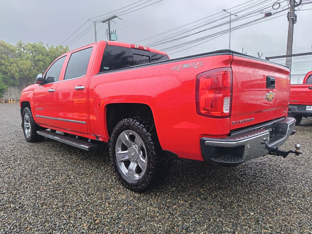 Chevrolet Silverado — foto 11 de 13
