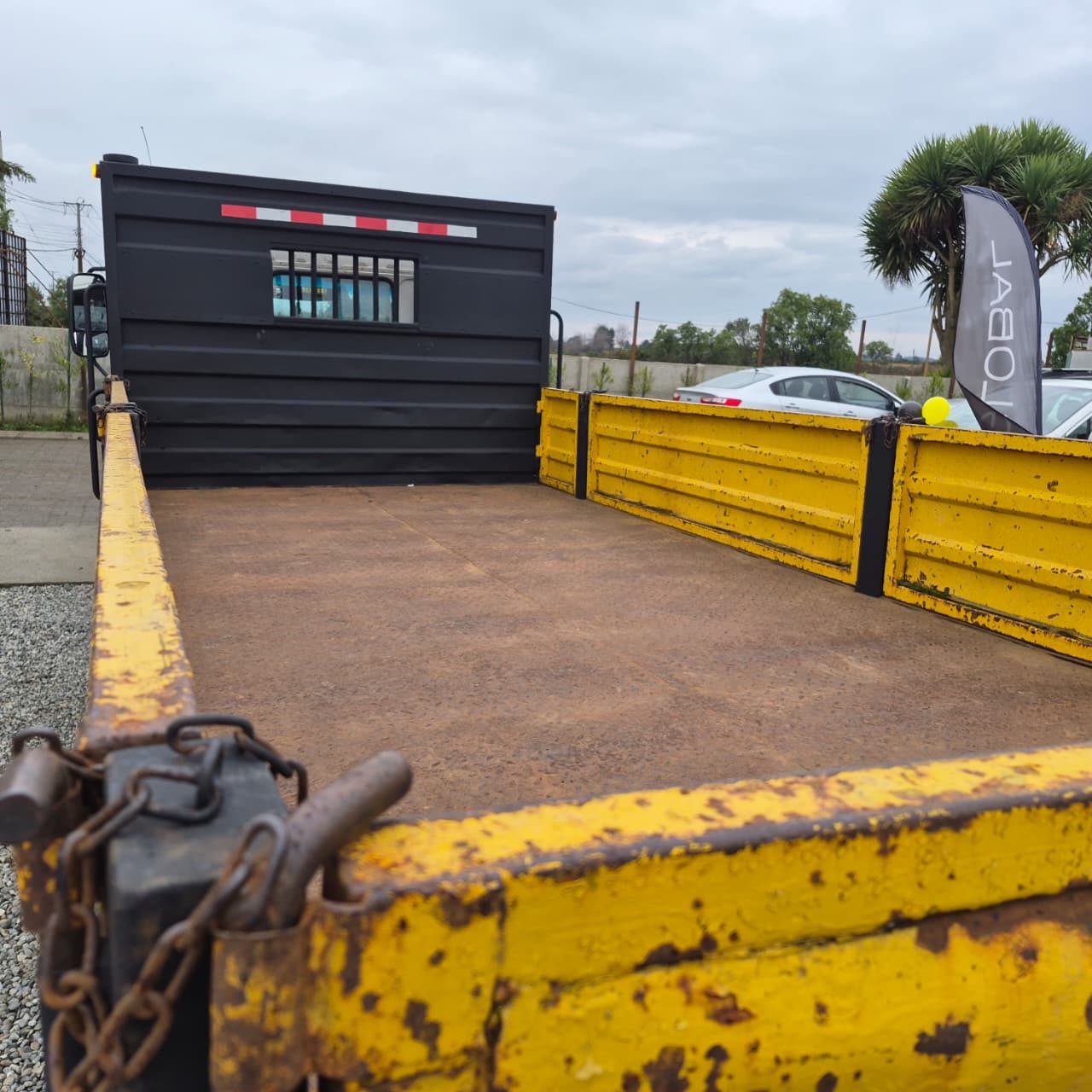 Hino Xzu — foto 6 de 11