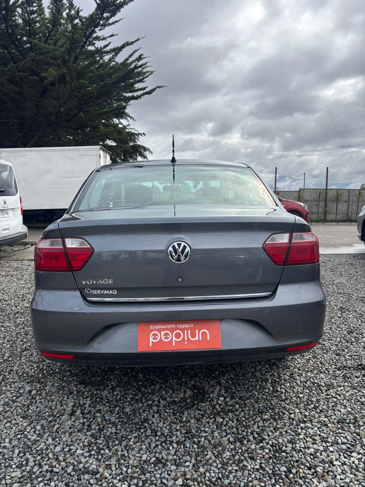 Volkswagen Voyage — foto 4 de 14