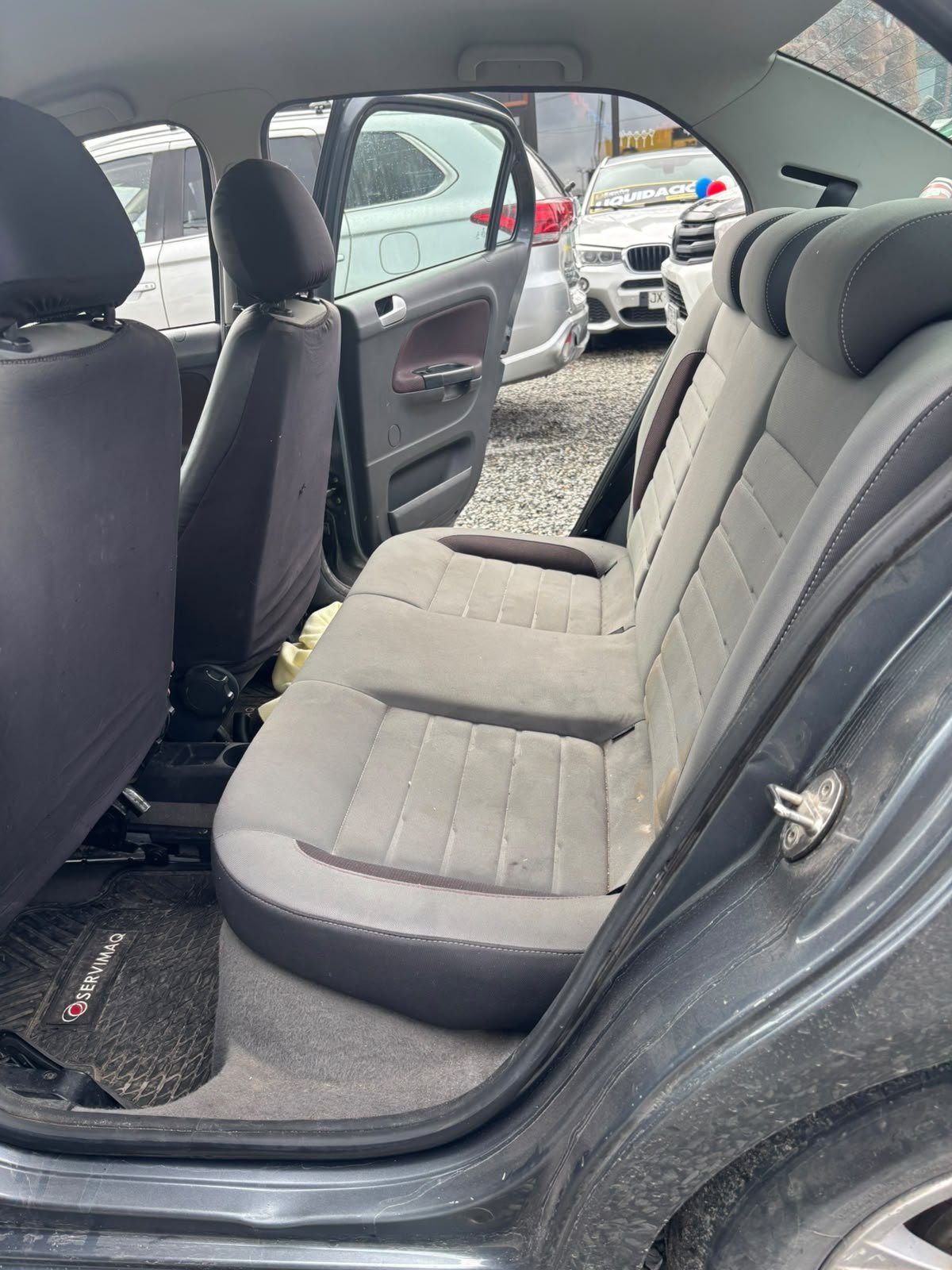 Volkswagen Voyage — foto 12 de 14