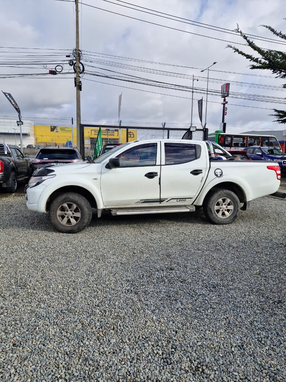 Mitsubishi L200 Work — foto 3 de 7